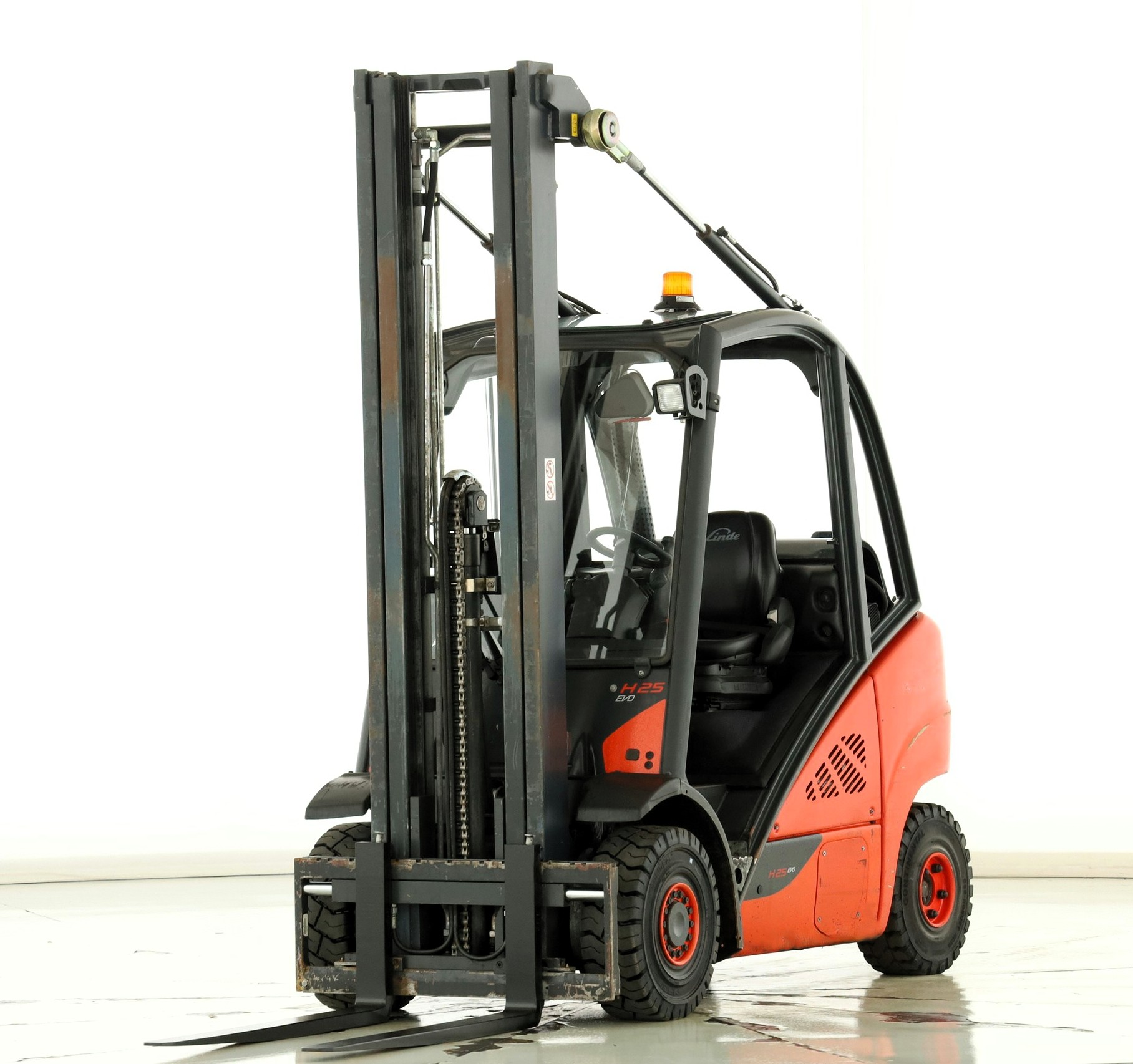 Linde H 25 T-02 Linde H 25 T-02