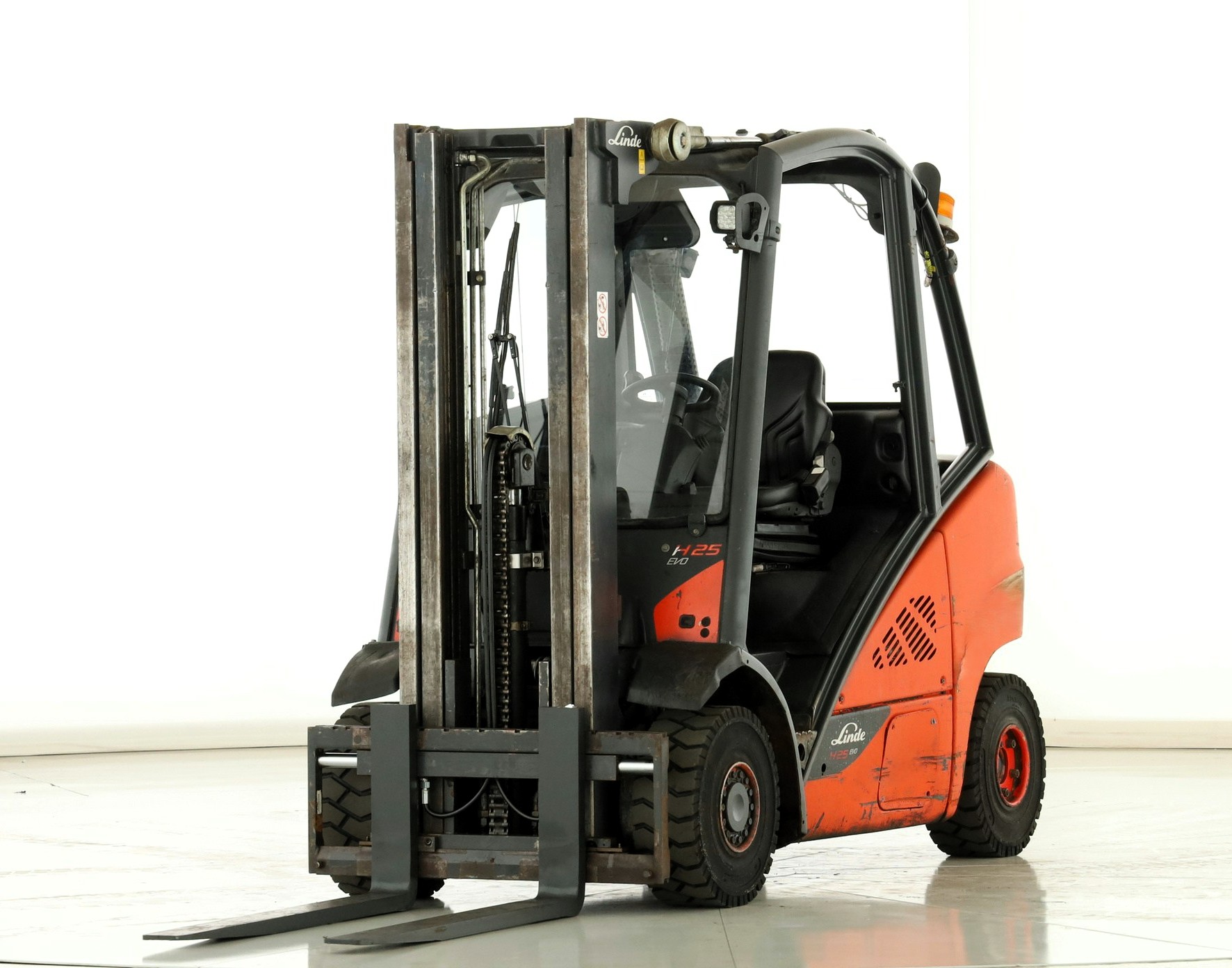 Linde H 25 D-02 Linde H 25 D-02